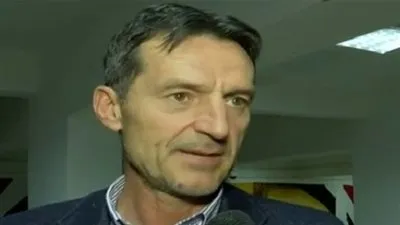 مدرب الإسماعيلي يحفز اللاعبين قبل مباراة الإفريقي