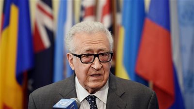 الجزائر.. الأخضر الإبراهيمي قد يرأس الندوة الوطنية