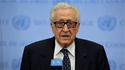 بعد ترشيحه لرئاسة المؤتمر الانتقالي بالجزائر.. من هو الأخضر الإبراهيمي؟