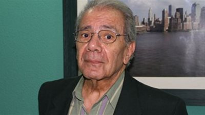 ضياء رشوان ينعى الكاتب الصحفي نبيل زكي