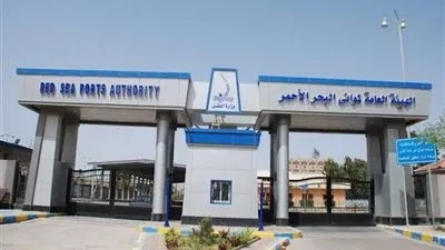 إغلاق موانئ السويس ونويبع لسوء الأحوال الجوية