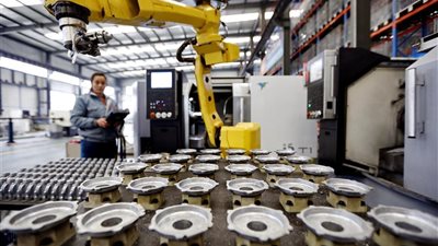 تراجع نمو ناتج الصناعات التحويلية فى الصين إلى أدنى مستوى فى 17 عاما