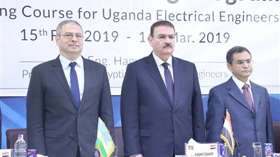 انطلاق فعاليات حفل توزيع شهادات إتمام تدريب المهندسين الأوغنديين (صور)