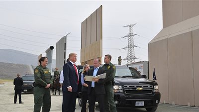 البيت الأبيض ينشر فيديو عبور مهاجرين لحدود أمريكا الجنوبية