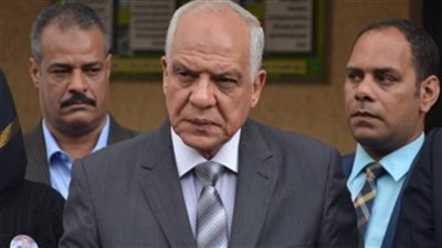 محافظ الجيزة ينهي مهام رئيس مدينة 