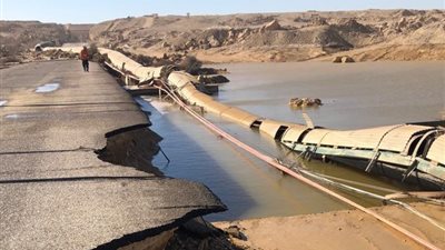 تسرب المياه من محطة معالجة القاهرة الجديدة يتسبب في خسائر ١٠ مليون جنيه للسويس للأسمنت