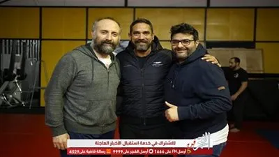 إصابة المنتج وليد منصور بخلع في الكتف خلال تصوير كازبلانكا (صور) 