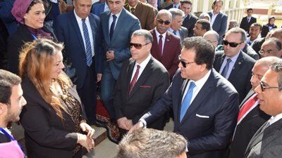 تفاصيل زيارة وزير التعليم العالي لبني سويف.. افتتاح دار الضيافة وكلية الزراعة.. واجتماع 