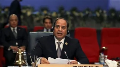 السيسي يتفقد عدد من المشروعات في توشكى فجر اليوم