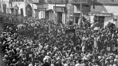 حكايات اليوم.. إعلان استقلال مصر وميلاد المخرج إسماعيل عبد الحافظ