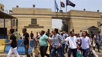 بينهم الإفراج عن 413 سجينا بموجب عفو رئاسي.. أبرز الأحداث × أسبوع