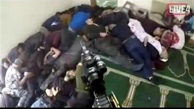 شاهد.. لحظة القبض على منفذ مجزرة المسجدين في نيوزيلندا