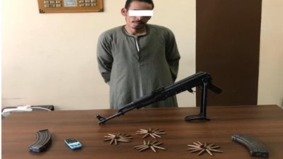 هارب من 22 قضية.. 