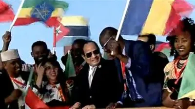 عاجل.. السيسي يصل إلى مقر انعقاد ملتقى الشباب العربي الإفريقي بأسوان