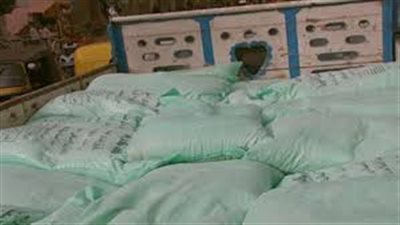 مباحث تموين الفيوم تضبط أثنين من أصحاب المخابز السياحية أثناء تهريبهم كمية كبيرة من الدقيق البلدي المدعم 