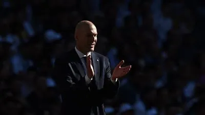 زيدان يصدم ريال مدريد ويصرف النظر عن الصفقة الكبري