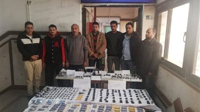 سقوط تشكيل عصابي تخصص في تهريب بعض الأجهزة المحظورة من خلال 