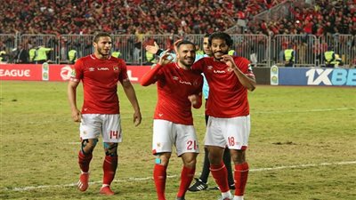 ثنائي الأهلي ودونجا في التشكيل المثالي لدوري أبطال إفريقيا (صورة)