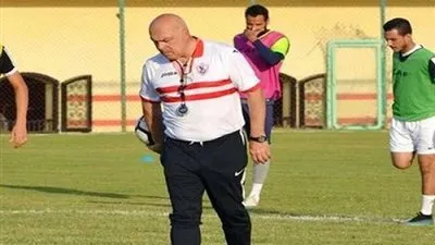 جروس يحدد مهاجم الزمالك أمام المقاولون
