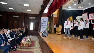 محافظ القليوبية يشارك في ملتقي سفراء التغيير ببنها (صور)