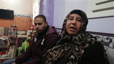 الأم المثالية من ذوى الاحتياجات الخاصة بالبحيرة تروي قصة إصابتها وزوجها في هجوم 