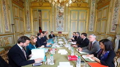 ماكرون: الحل الأمني هو الوحيد لعنف 