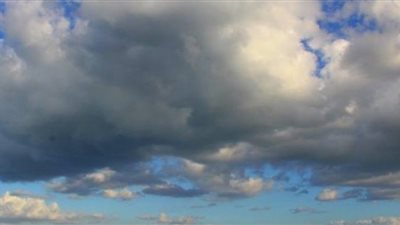   حالة الطقس خلال 48 ساعة.. الأرصاد تحذر المواطنين من تخفيف الملابس