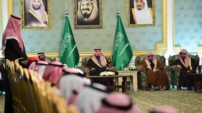 فيصل بن خالد بن سلطان يستقبل المواطنين في جلسته المسائية