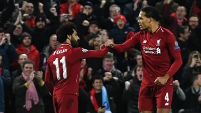  فان دايك يوجه رسالة نارية إلى محمد صلاح بعد تراجع مستواه 