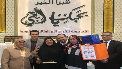 Realme Egypt تشارك في حملة لتكريم الأمهات المثاليات بالقليوبية