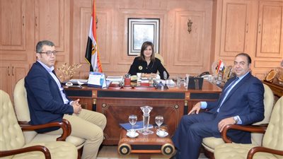 وزيرة الهجرة تستقبل المدير التنفيذي لمشروع المنطقة اللوجستية بطنطا .. وتدعوه لحضور المؤتمر القادم من 