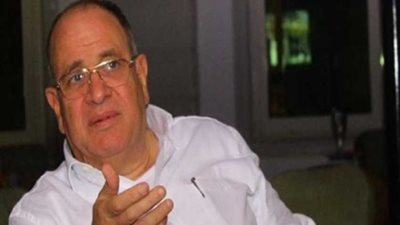 كرم كردي يطمئن علي المنتخب الأولمبي في إسبانيا