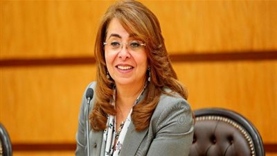 التضامن: فتح باب التقديم لتأهيل الشباب الراغب للعمل كرفيق مسن