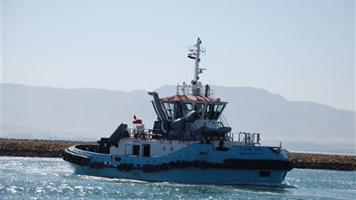 تداول 456 شاحنة بضائع بموانئ البحر الأحمر