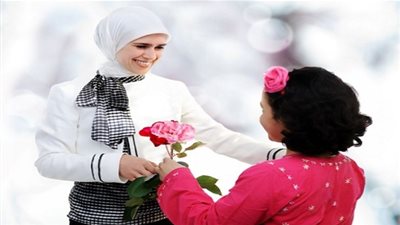 مستشار المفتي يرد على بدعية الاحتفال بعيد الأم (فيديو)