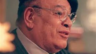 في عيد الأم.. صلاح عبد الله ينشر صورة ويعلق بـ