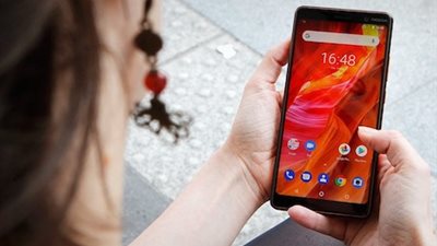 فنلندا تحقق في تسريب بيانات عبر 