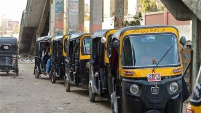 الحكومة: ترخيص سيارات الڨان 