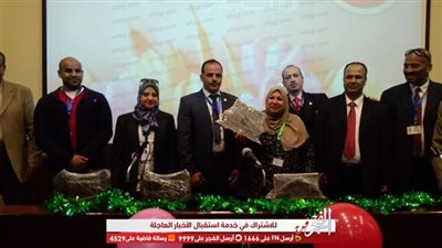 اللجنة النقابية للثقافة تكرم ١١ سيدة من العاملات بالوزارة 