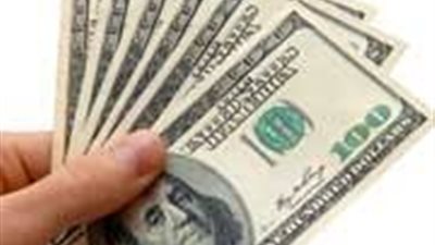 بأسلوب كسر الكالون.. عاطل يسرق 1400 دولار من شقة مهندس بالبساتين 