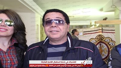 أحمد آدم وإدوارد يدليان بصوتيهما في انتخابات نقابة المهن التمثيلية (صور)