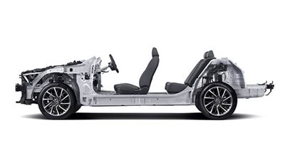 هيونداي تكشف عن الجيل الجديد من قواعد العجلات في سوناتا (فيديو)