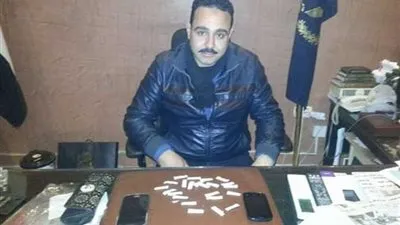 والدة شهيد الدرب الأحمر تطالب بمنحه ترقية استثنائية