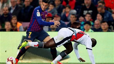 تعرف على سلبيات وإيجابيات بيع برشلونة لـ