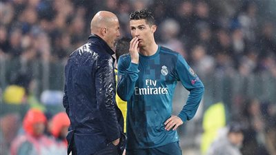 زيدان يحرم رونالدو ويوفنتوس من صفقة الموسم