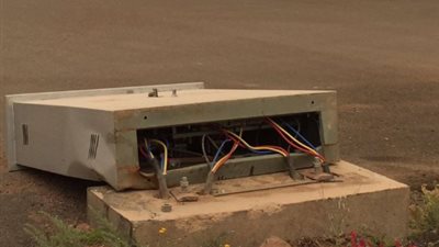 رياح شديدة تتسبب بانقطاع الكهرباء عن أجزاء من حائل