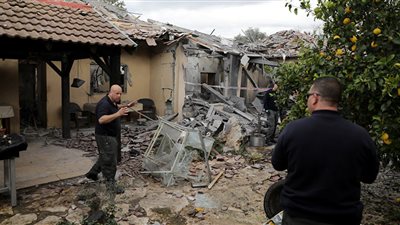 حماس تبلغ مصر: الصاروخ أطلق على إسرائيل بالخطأ