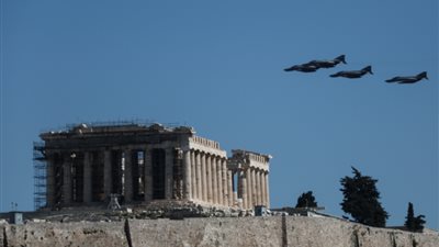 مقاتلات تركية تنتهك المجال الجوي لليونان وتتحرش بطائرة رئيس الوزراء