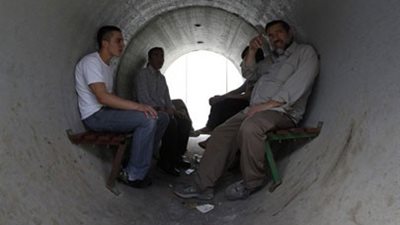 رئيس بلدية تل أبيب يأمر بفتح ملاجئ المدينة