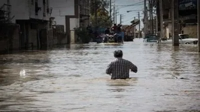 إيران تحظر التبرع لضحايا الفيضانات